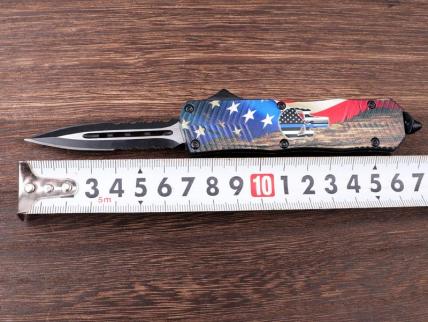 F146-1双刃带牙 folding knife