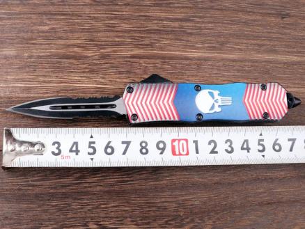 F146-4双刃带牙 folding knife