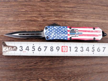 F146-5双刃带牙 folding knife