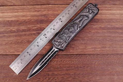 F158双刃带牙 folding knife
