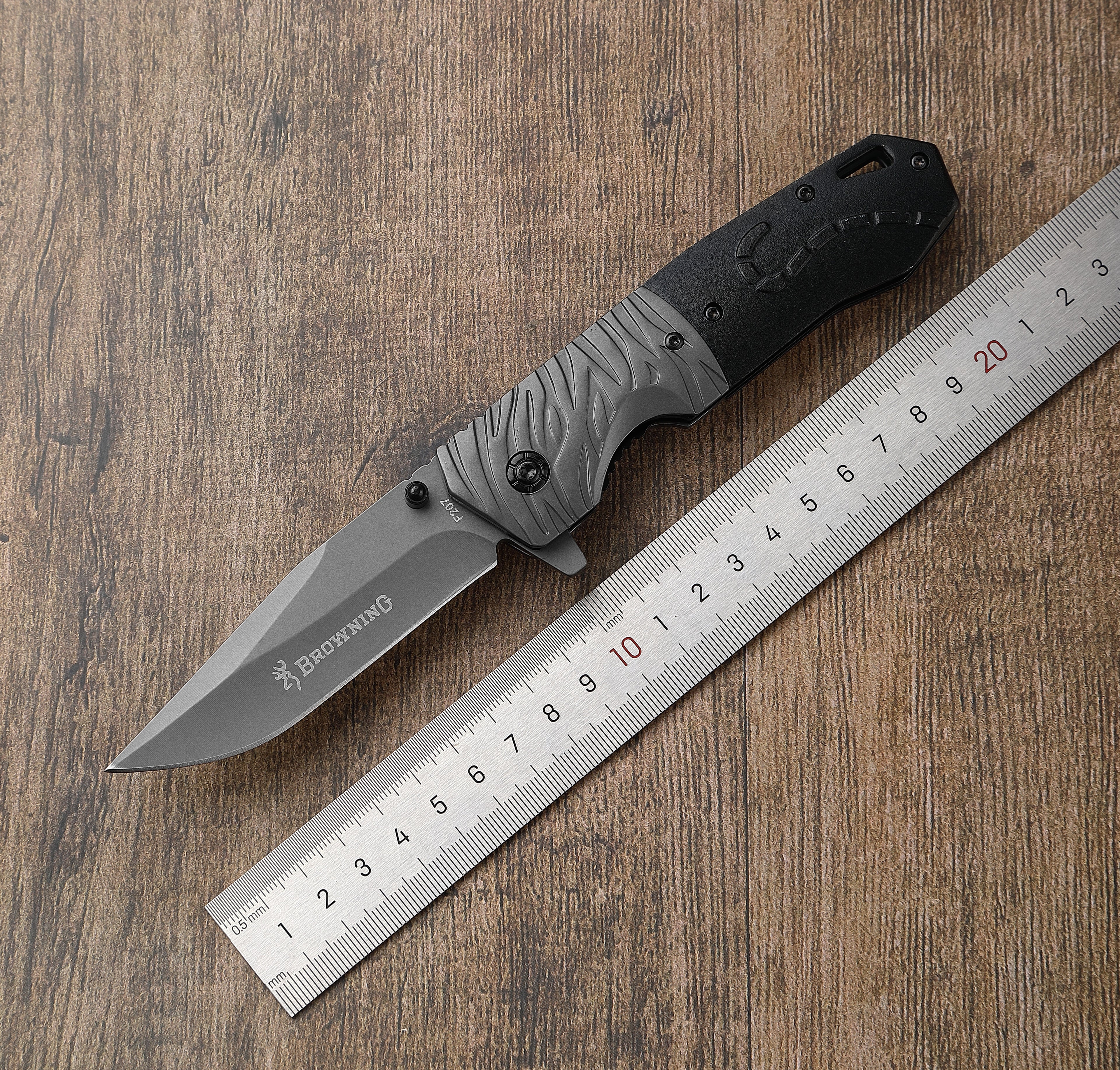 F207 folding knife