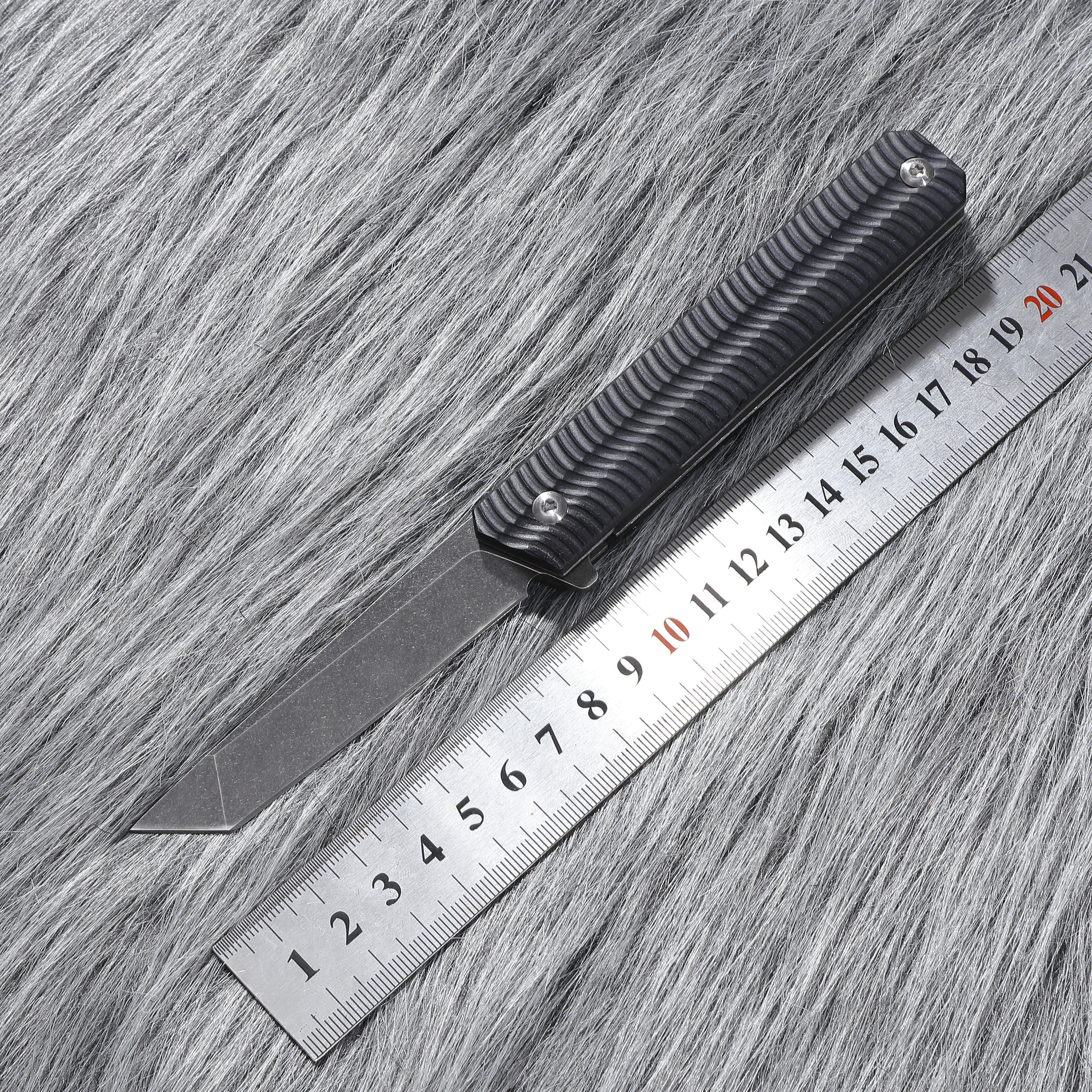 F219 folding knife